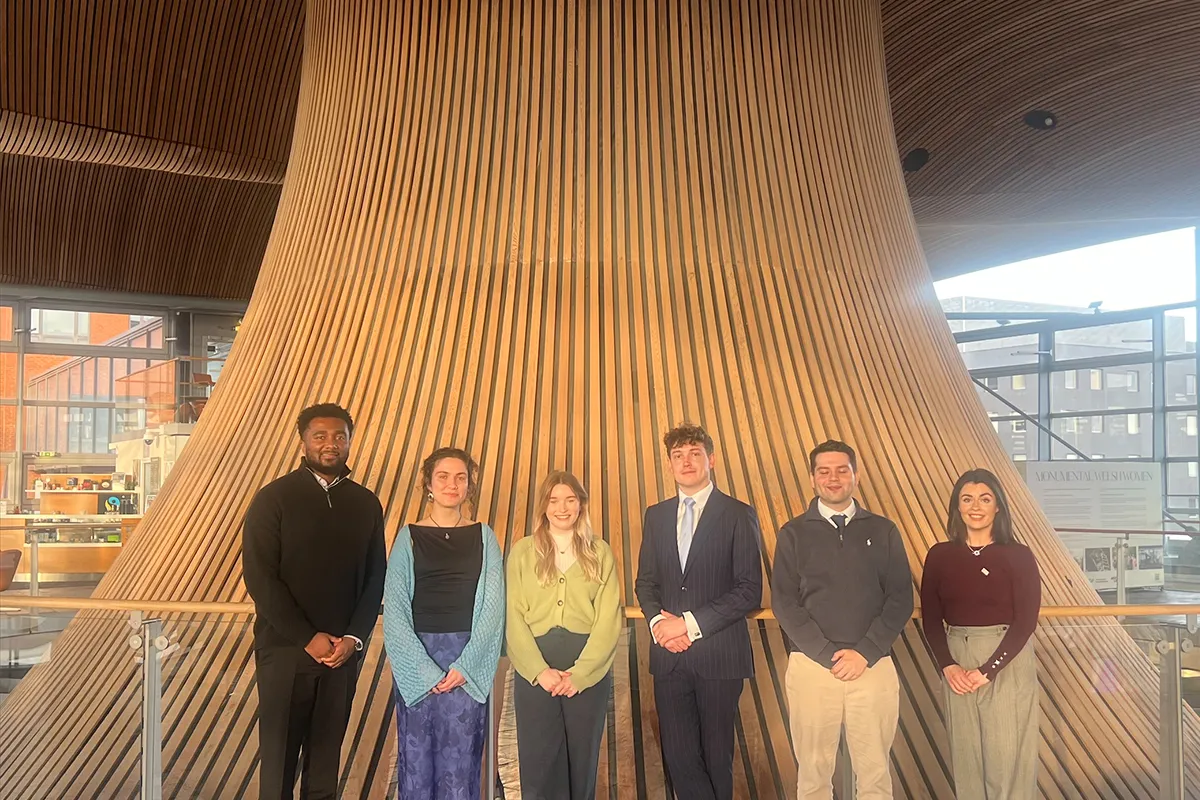 Health Campaigners gather to welcome new legislation that will help support shoppers to make healthier shopping choices in Wales